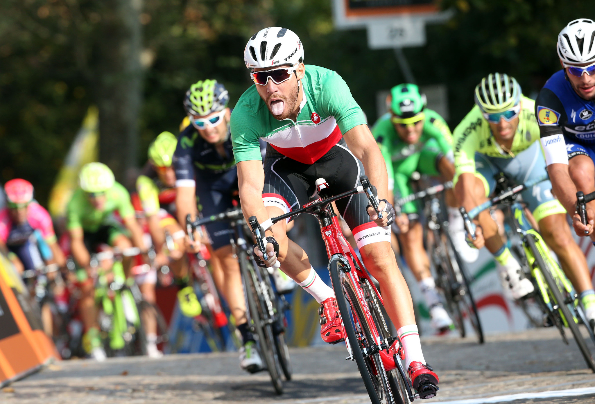 ll corridore Giacomo Nizzolo (Nazionale Italiana) ha vinto in volata la 100a edizione del GranPiemonte NamedSport, da Diano d'Alba ad Agliè.